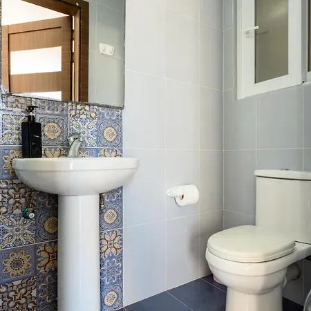 F4 1, Private Double With Private Bathroom And Balcony Rum i privatbostad Msida