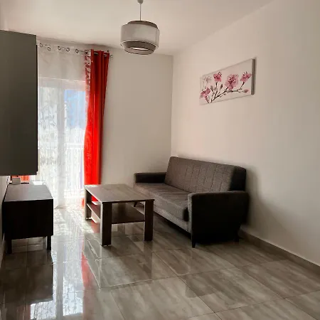 F4 1, Private Double With Private Bathroom And Balcony * Msida