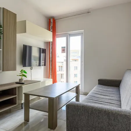F4 1, Private Double With Private Bathroom And Balcony Homestay Msida