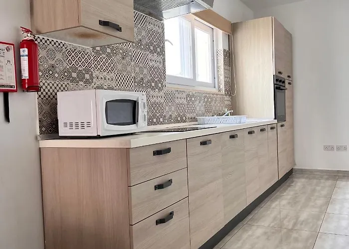 Habitación en casa particular F4 1, Private Double With Private Bathroom And Balcony